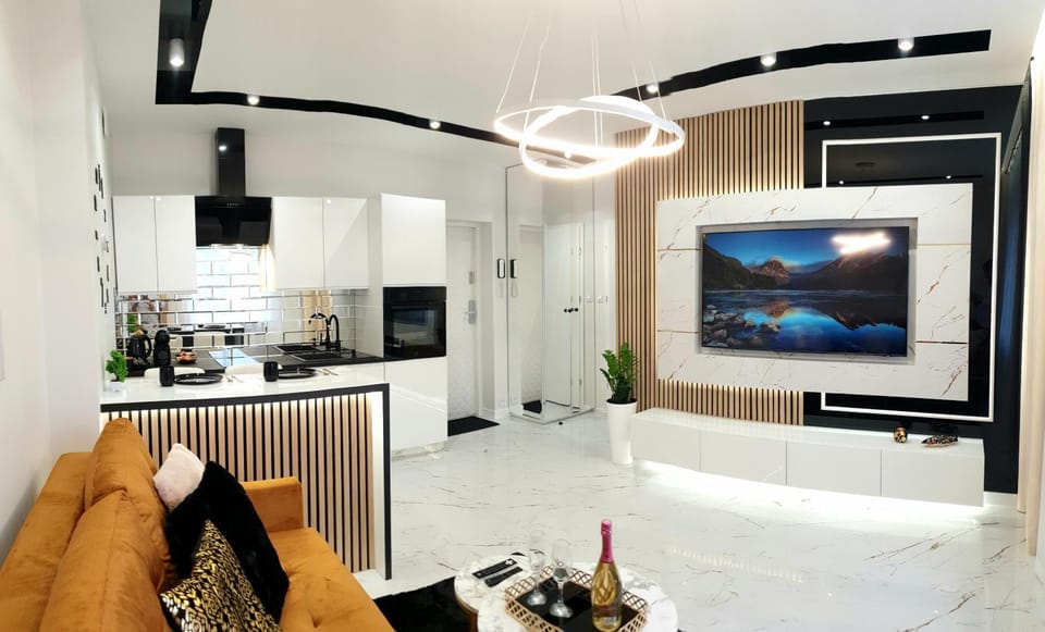 VIP Room 2+2 Apartment in Greater Poland Voivodeship