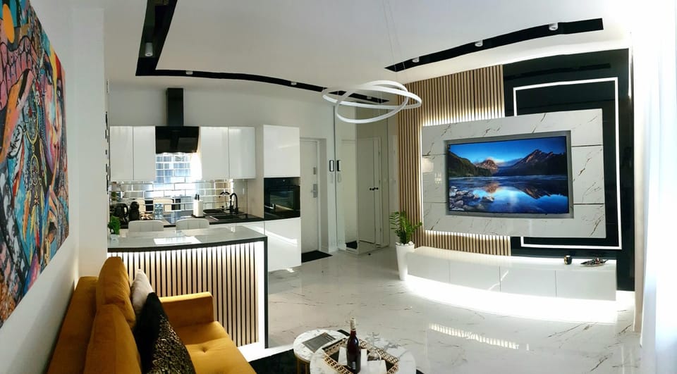 VIP Room 2+2 Apartment in Greater Poland Voivodeship