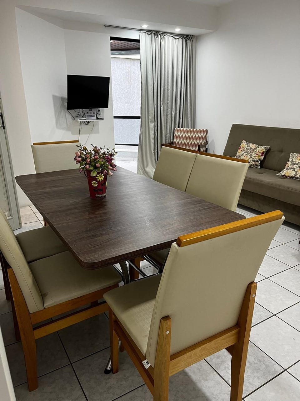 Apartamento quadra mar Meia Praia Apartment in Porto Belo
