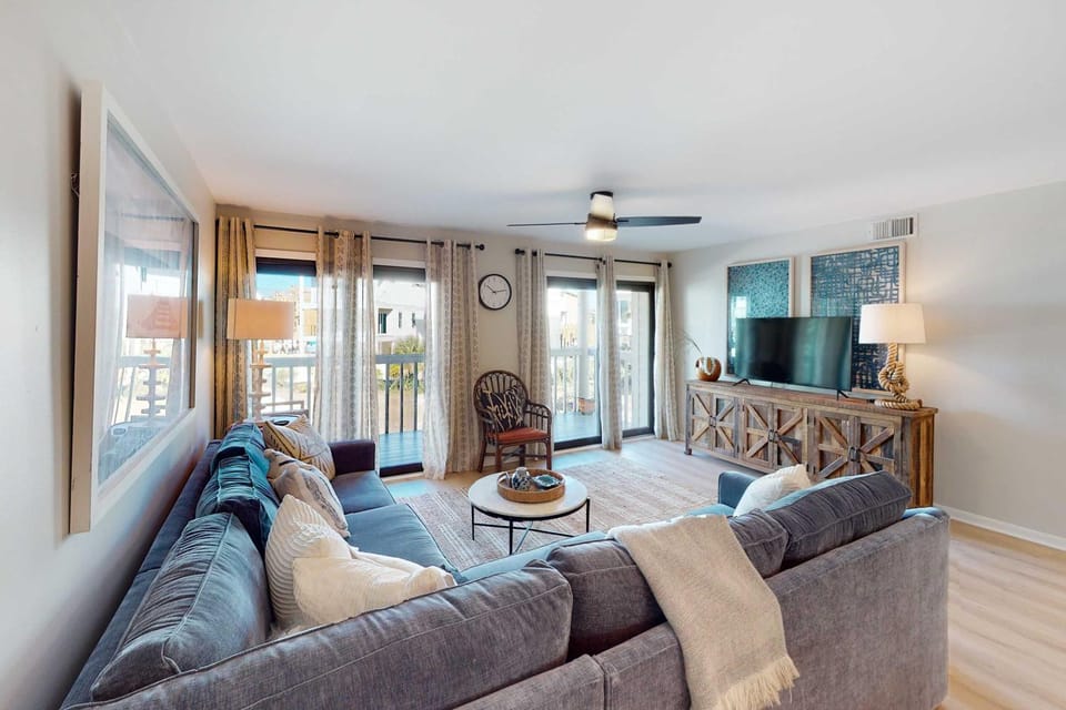 Cotton Bayou B1 House in Orange Beach