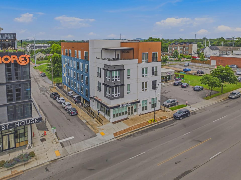 Jolene on Main 402 House in East Nashville