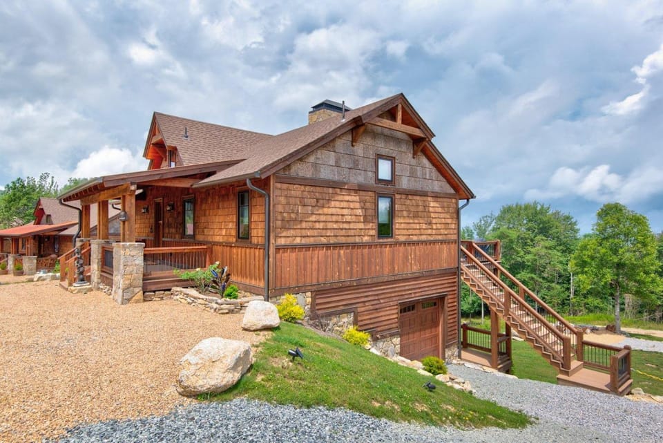 Lucky 7 at Eagles Nest House in Beech Mountain
