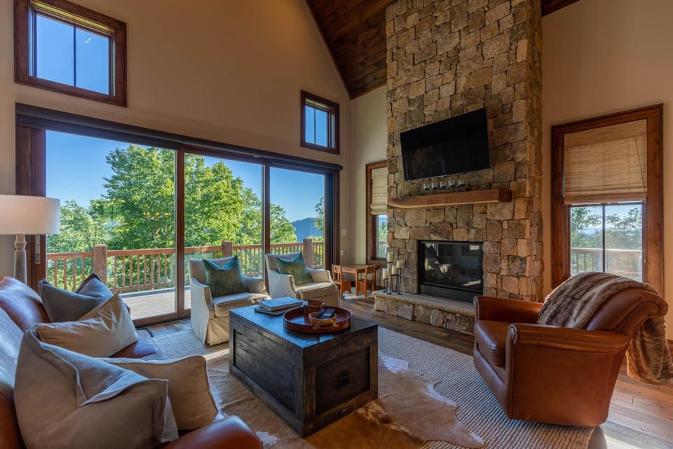 One Sweet Getaway at Eagles Nest House in Watauga
