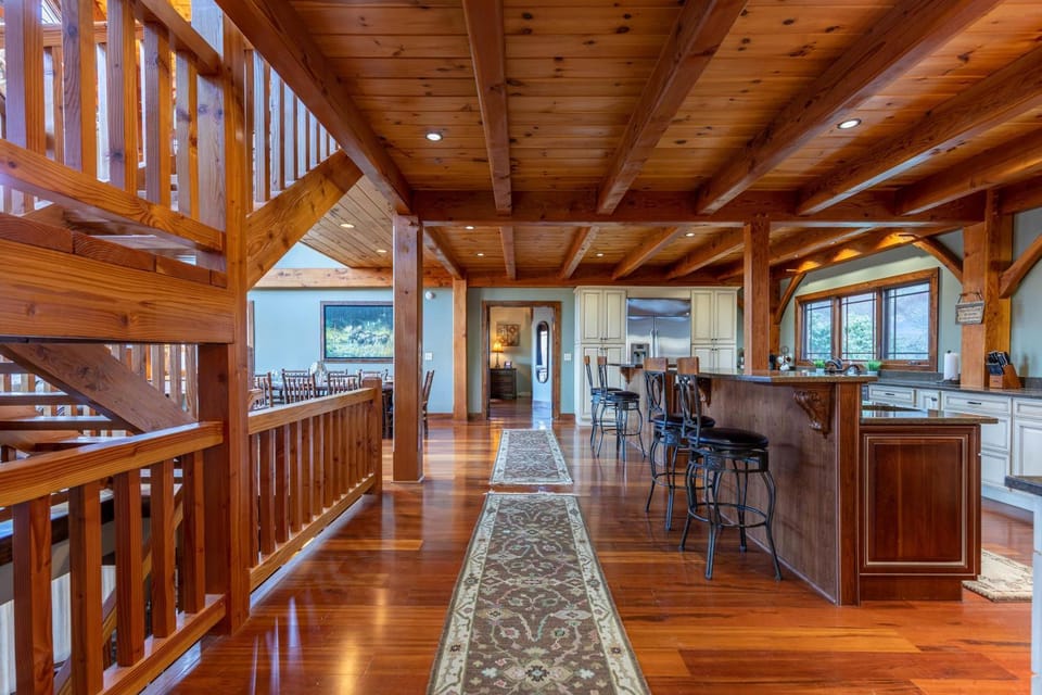 Elk Island at River Run House in North Carolina