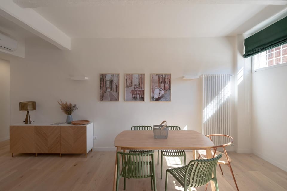 Day, Living room, Decorative detail, Seating area