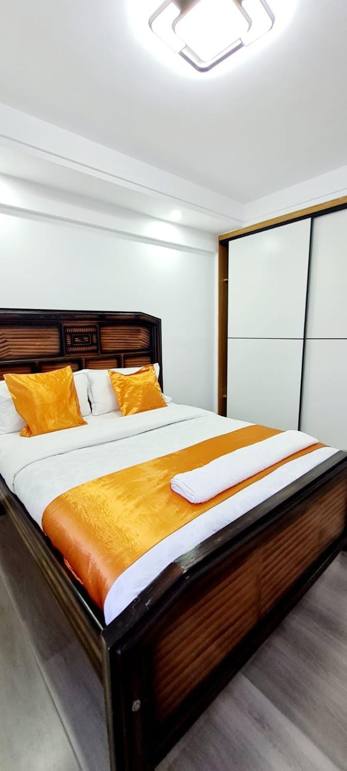 Bed, Bedroom, wardrobe