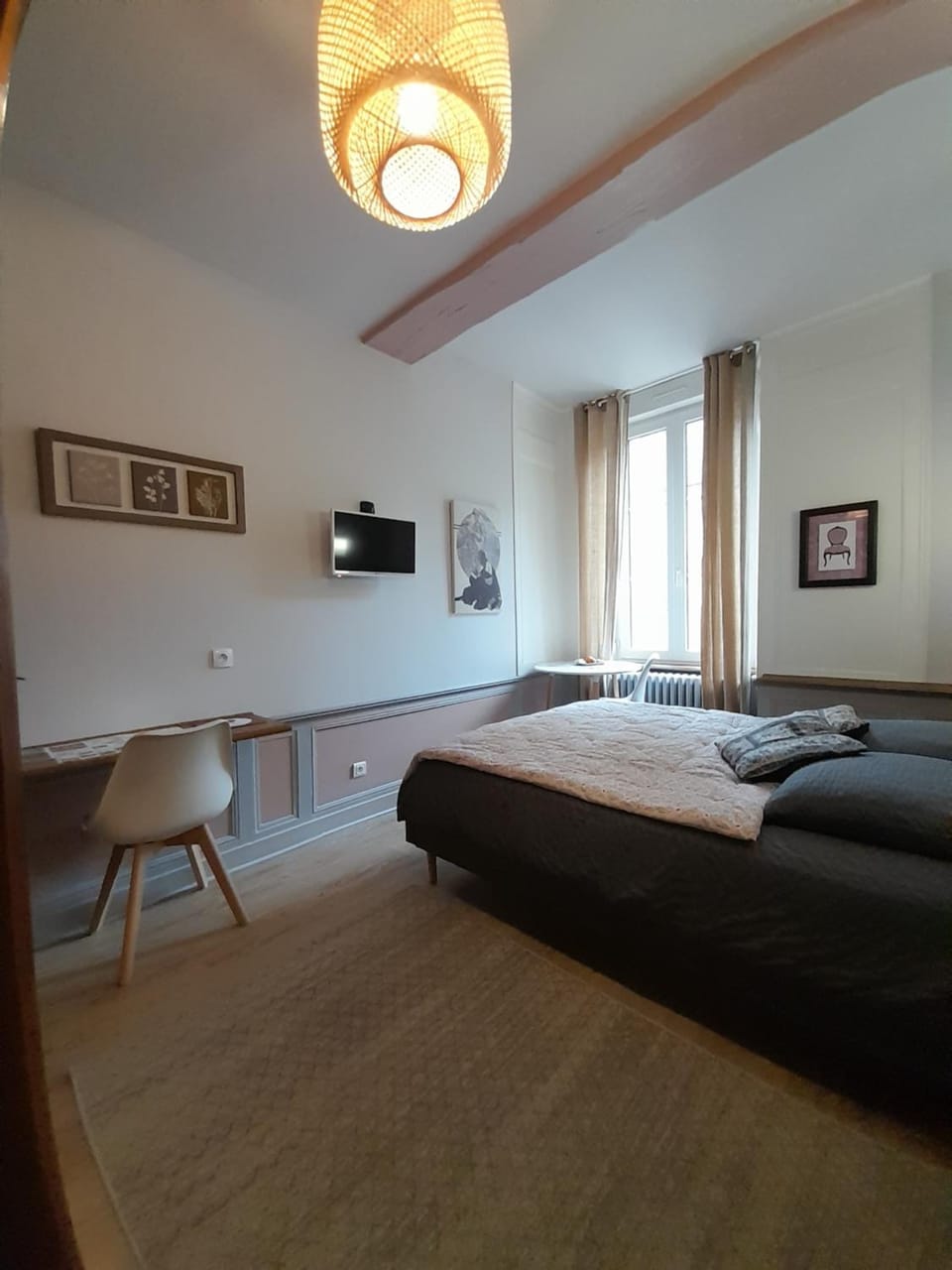 Chambre d'hôtes indépendante Bed and Breakfast in Fougères