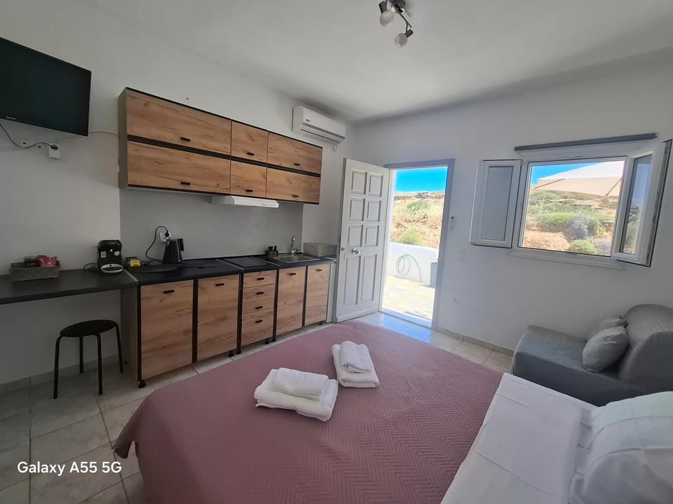 Mia casaki Apartment in Naousa