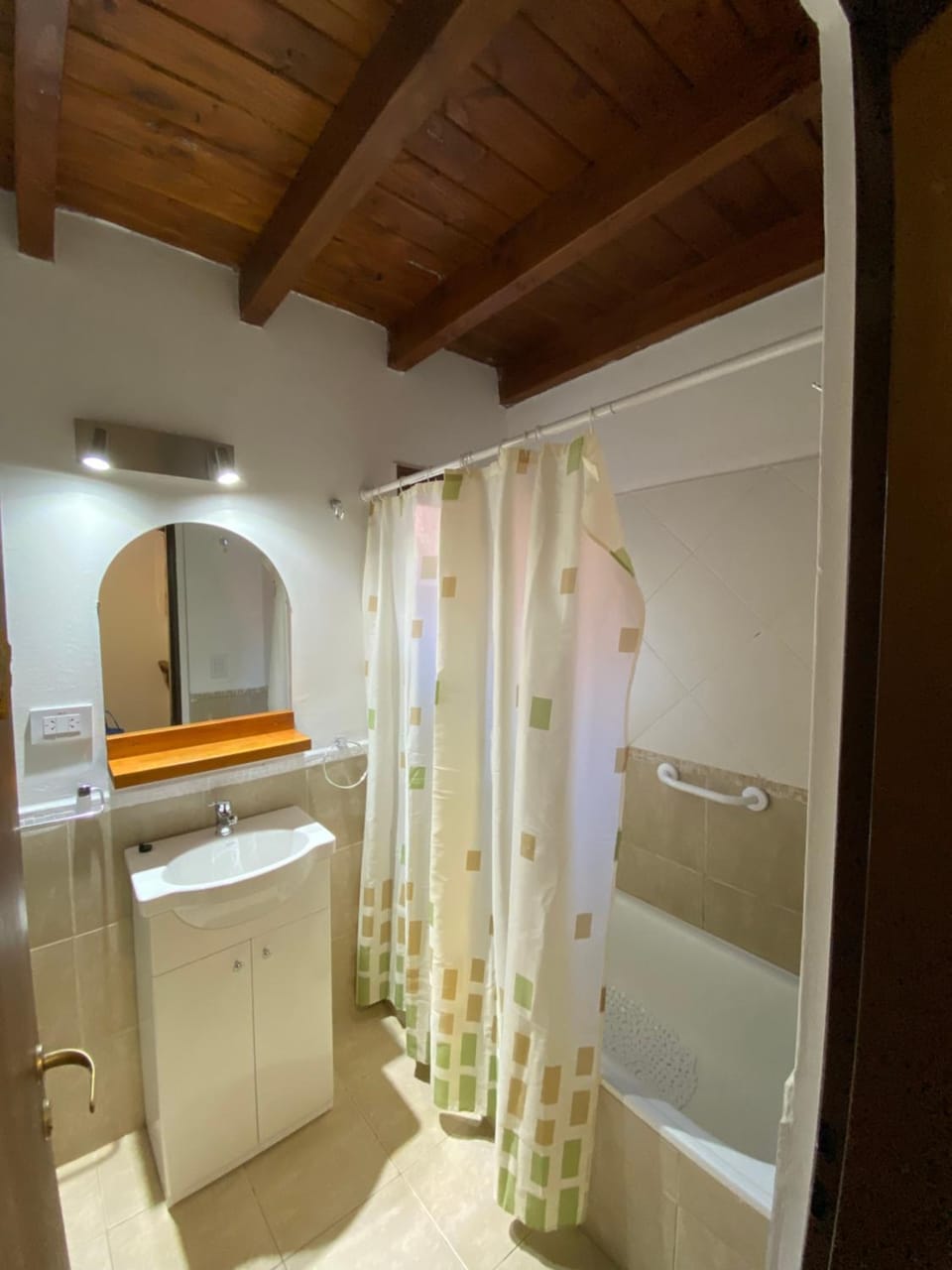 Shower, Bathroom, Bath, towels
