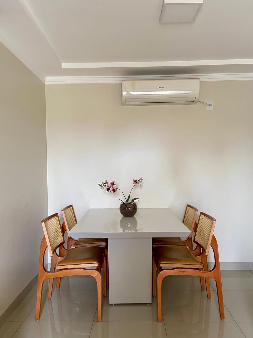 todo climatizado, 2 quartos e piscina na 706 sul Apartment in Palmas