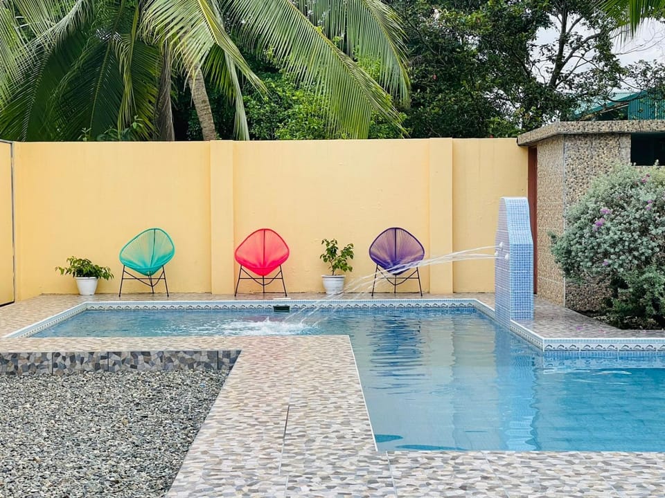 Pool view, Swimming pool