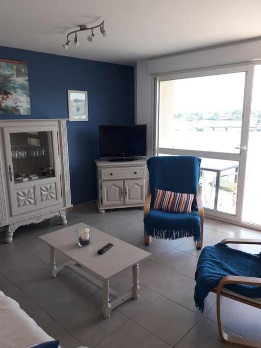 appartement entier, 3 étoiles, 4 personnes,vue mer Apartment in Finistere