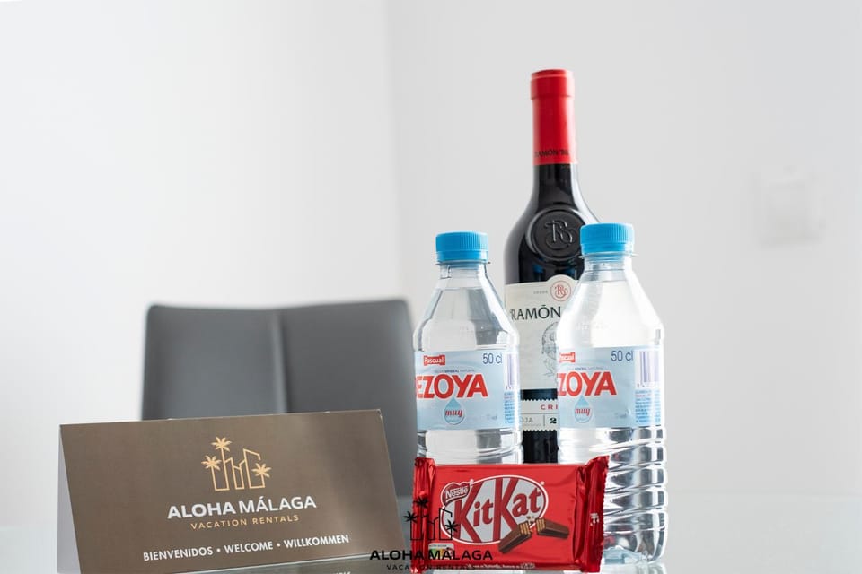 Property logo or sign, Food and drinks