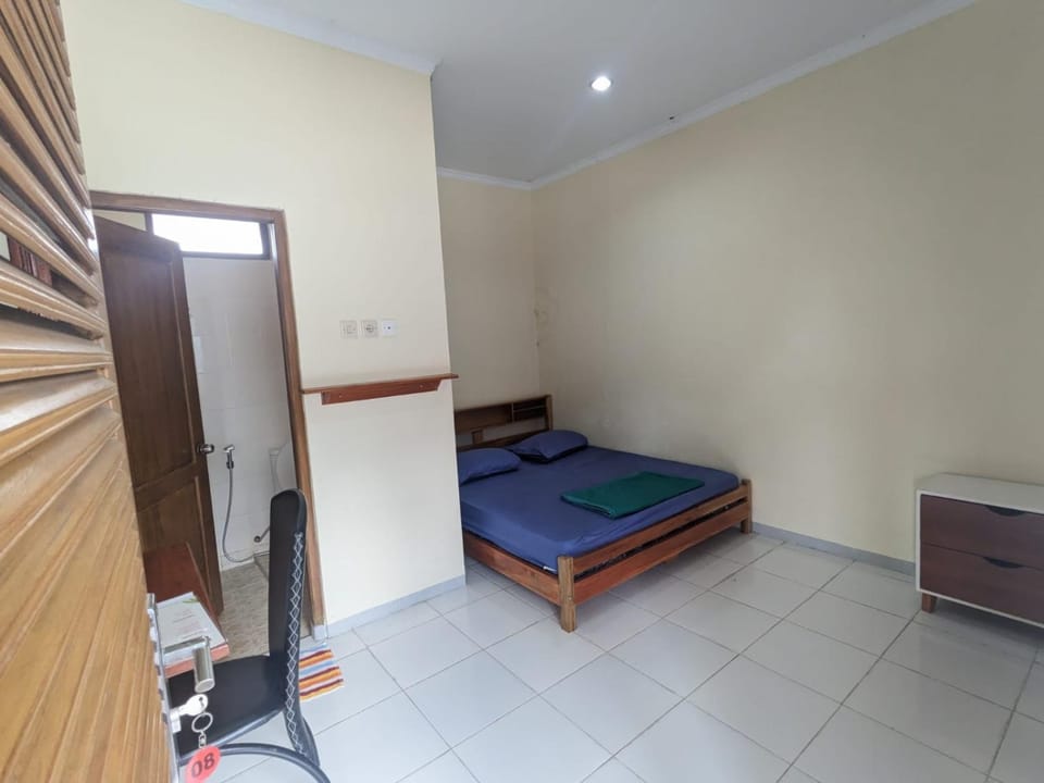 Rumah Pagar Merah Homestay Vacation rental in Yogyakarta