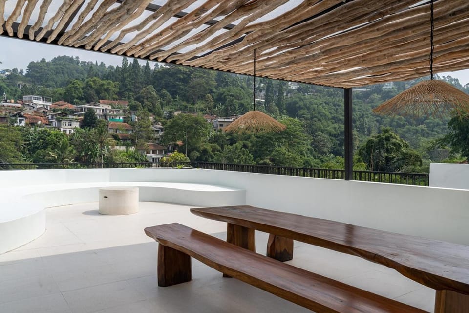 View (from property/room), Balcony/Terrace, Mountain view