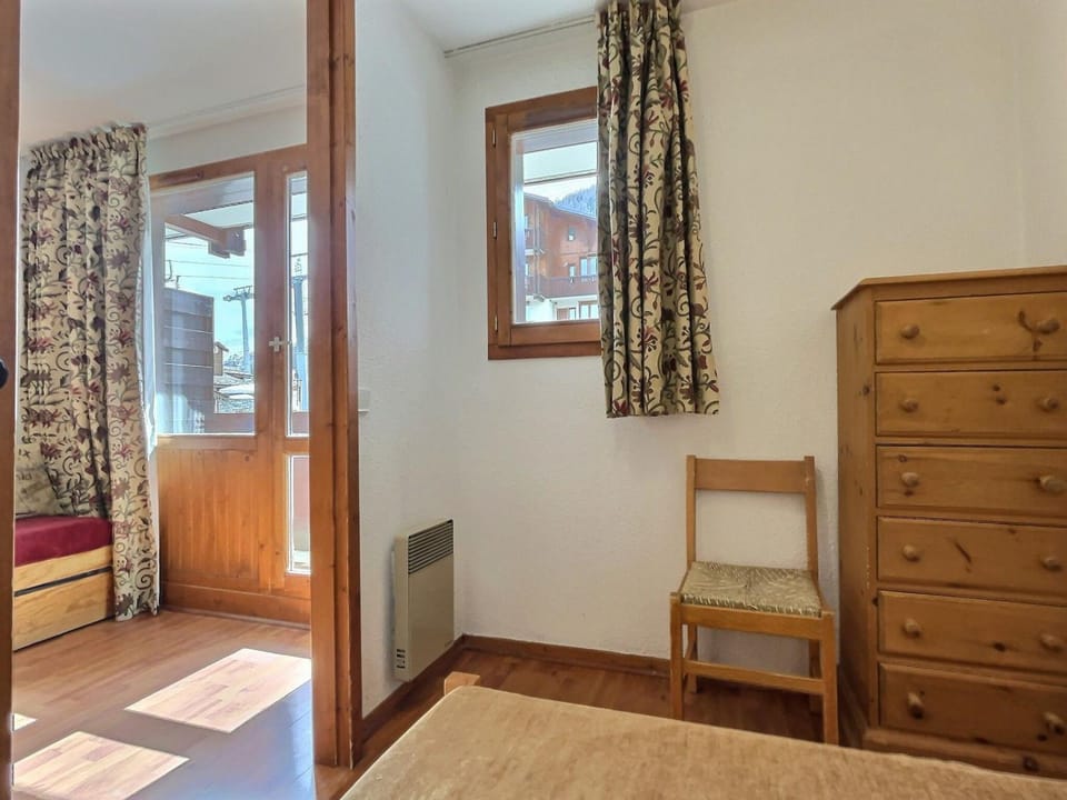Appartement ski aux pieds Val d'Isère, pour 4, balcon, animaux acceptés - FR-1-411-153 Apartment in Val dIsere