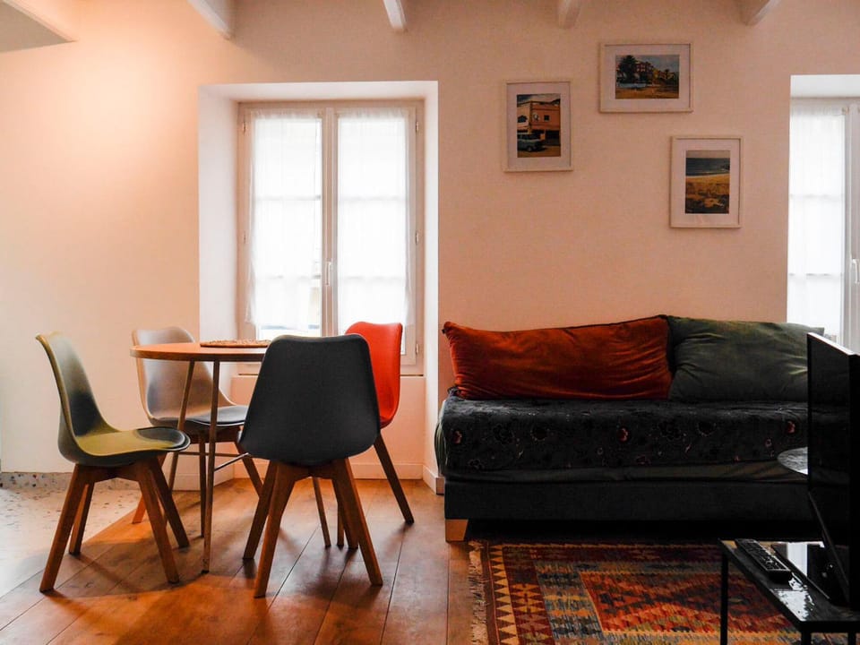 Appartement cosy au cœur du Palais, proche plage, animaux admis - FR-1-418-230 Apartment in Brittany