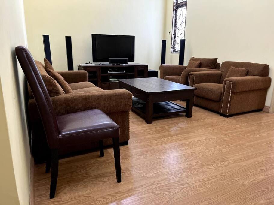 SpaciousLuxury 4BR Seksyen 7/UITM Shah Alam/I-City House in Selangor, Malaysia