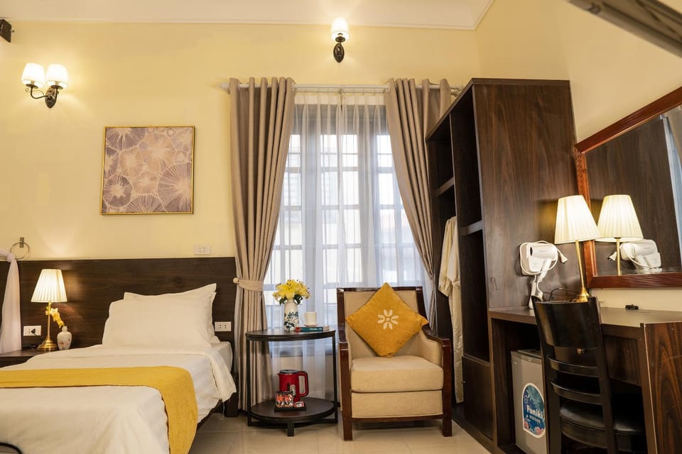 Bed, TV and multimedia