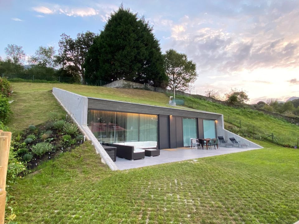 Garden, Balcony/Terrace