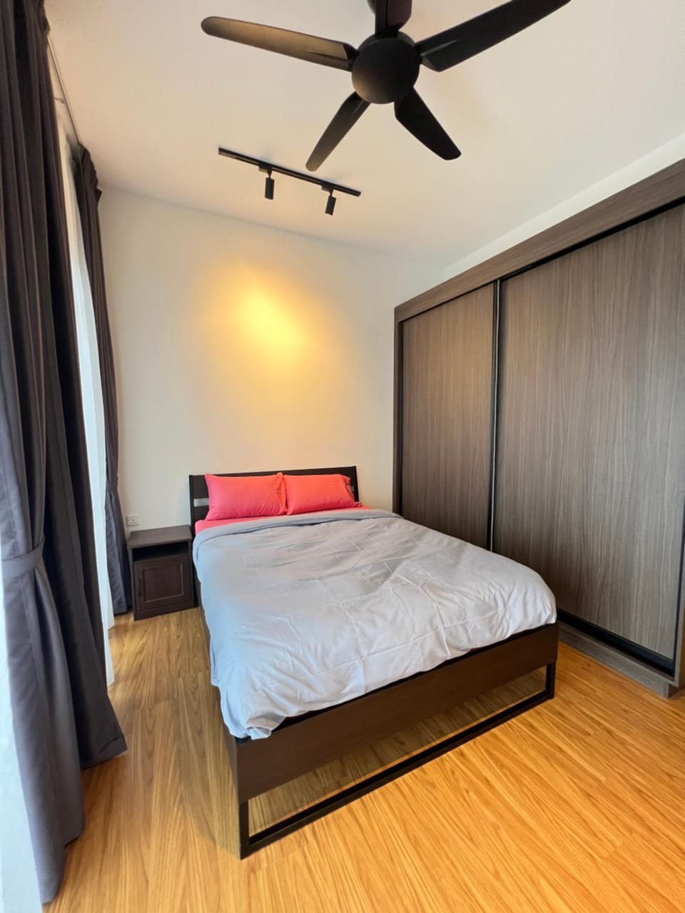 Bed, Bedroom, fireplace, wardrobe