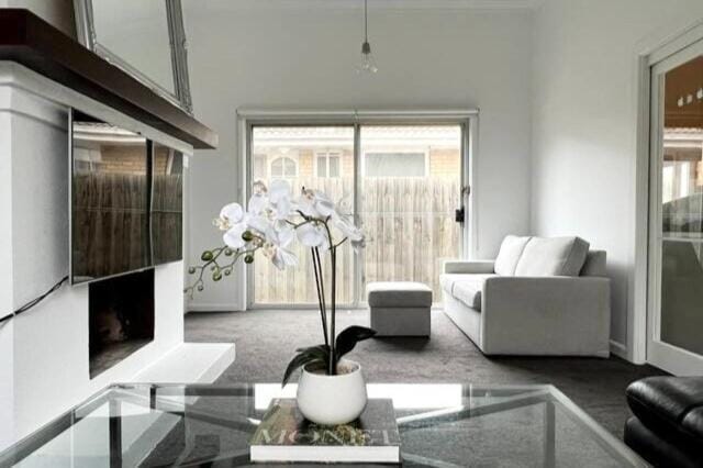 Beach Rd Kids & Pet Friendly Free Parking House in Melbourne