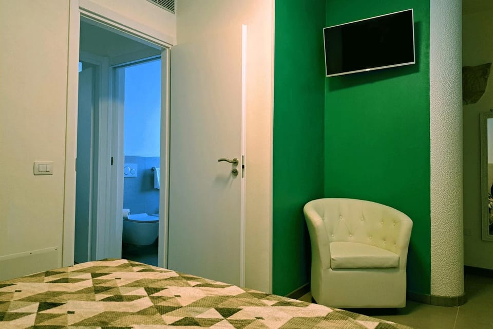 TV and multimedia, Bedroom
