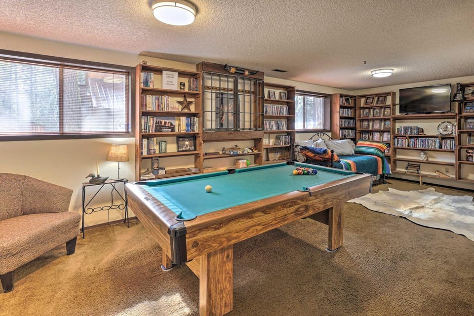 Rustic Western Home Walk to Winchester Lake! House in Nez Perce