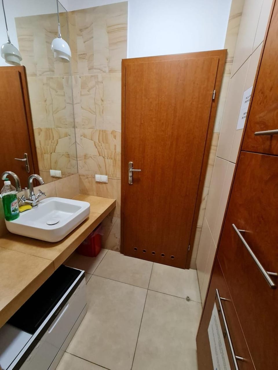 Fantastic Waw - C19 Room E Apartment in Warsaw