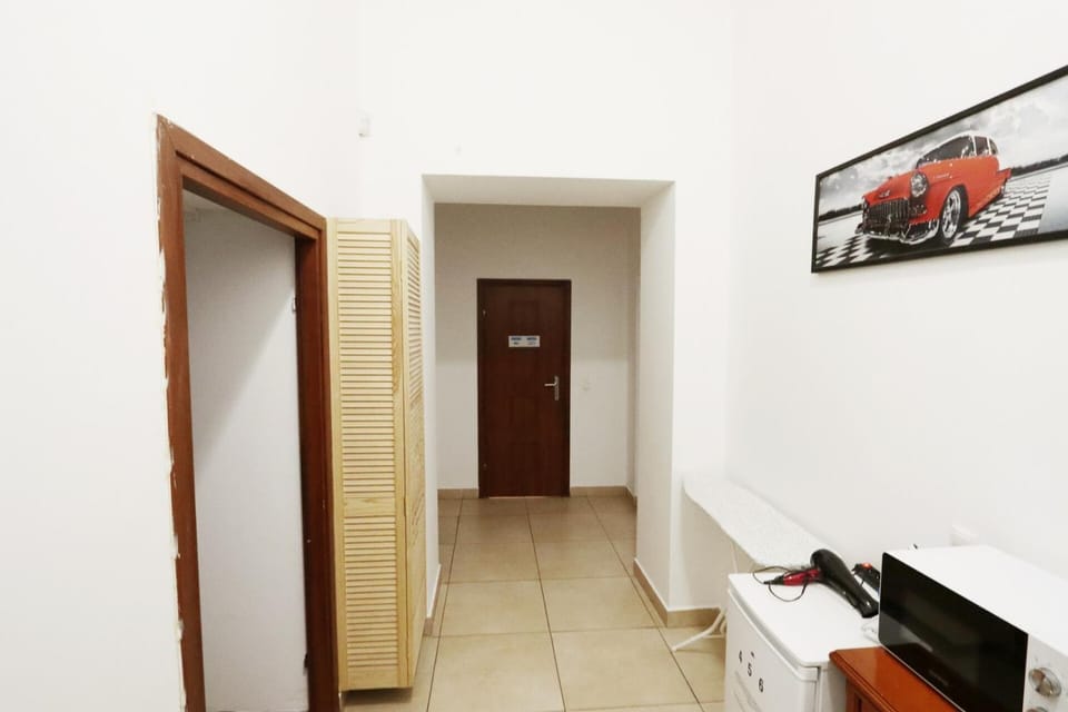 Fantastic Waw - C19 Room E Apartment in Warsaw