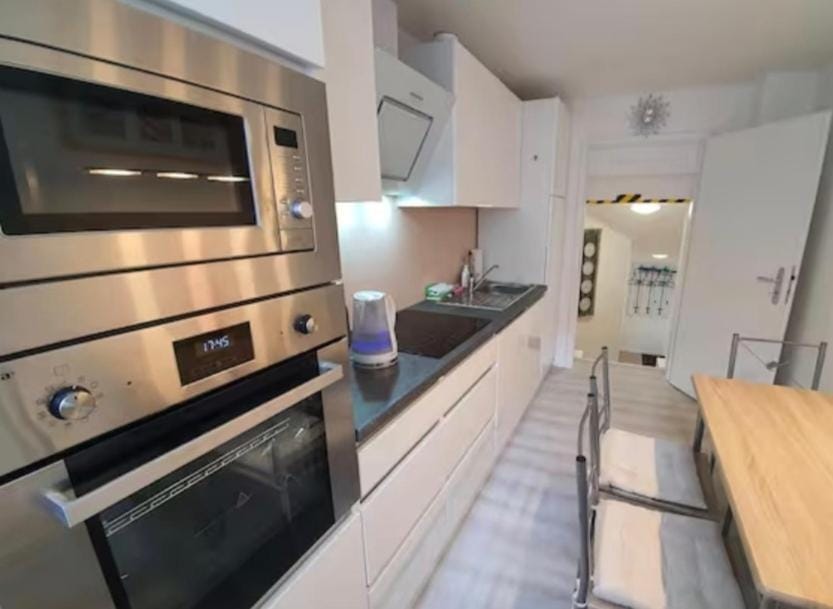 Husum Zentrum 2 Schlafzimmer bis 6 Personen Apartment in Husum
