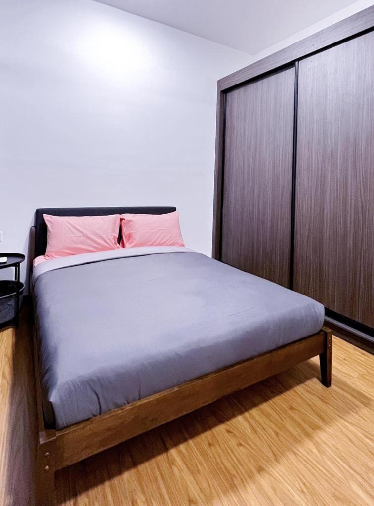 Bed, Bedroom, wardrobe