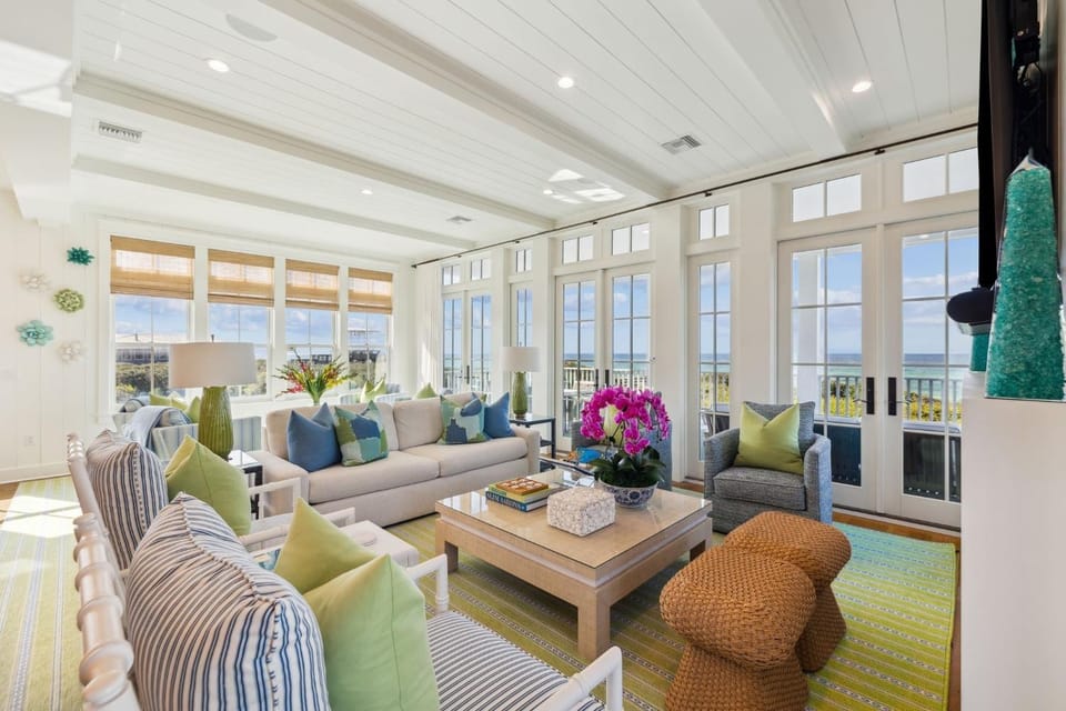 "Sea Dream" Beach Front Luxury Home in WaterColor - 4BR 4,5BTH home House in Seaside