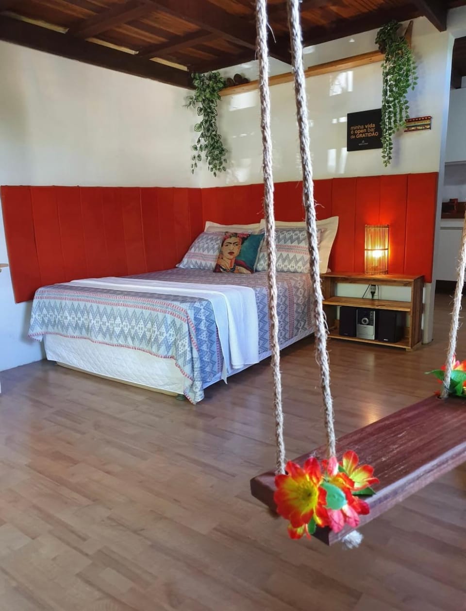 Bed, Photo of the whole room, Bedroom