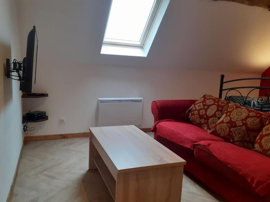 studio atypique et reposant Apartment in Île-de-France