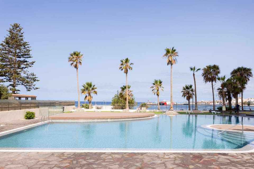 Pool view, Swimming pool, Swimming pool
