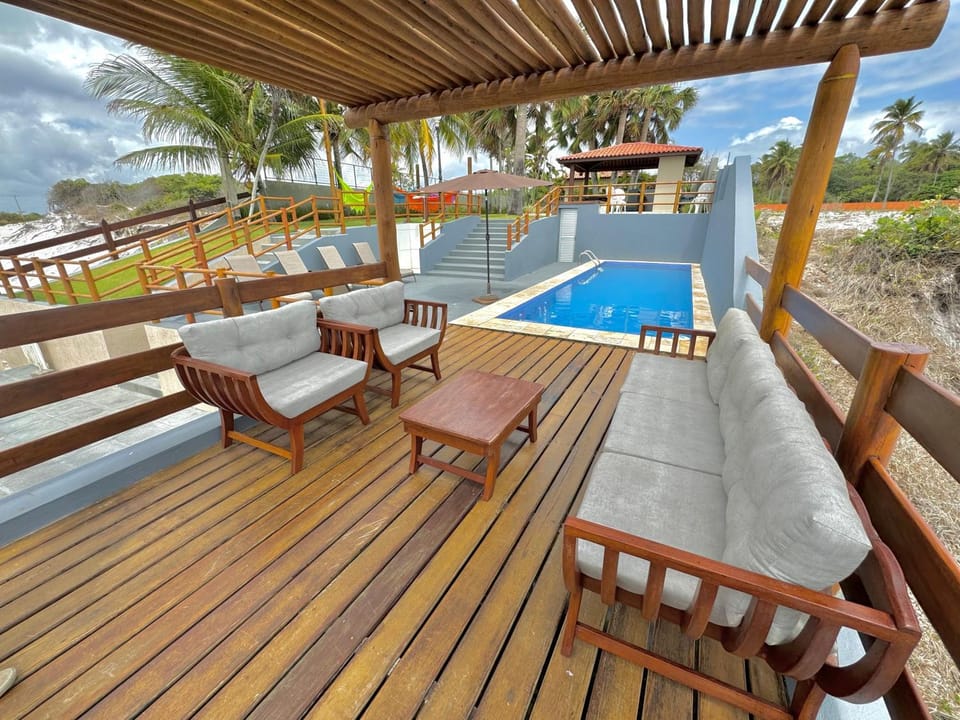 Casa Beira-Mar em Guadalupe House in State of Pernambuco, Brazil