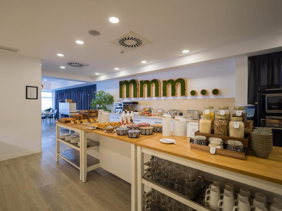 Buffet breakfast