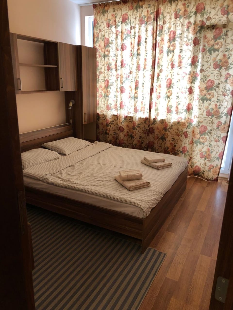 Bed, Photo of the whole room, Bedroom, towels, wardrobe