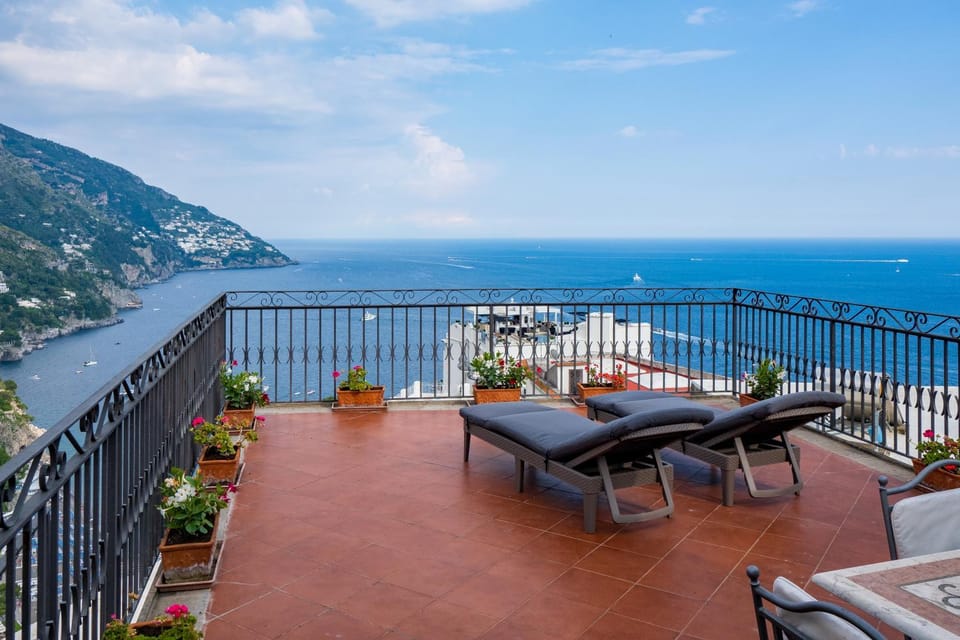 Day, View (from property/room), Balcony/Terrace, Balcony/Terrace, Mountain view, Sea view