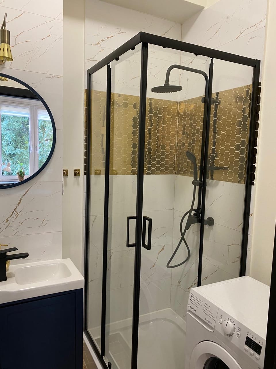 Shower, Toilet, washing machine