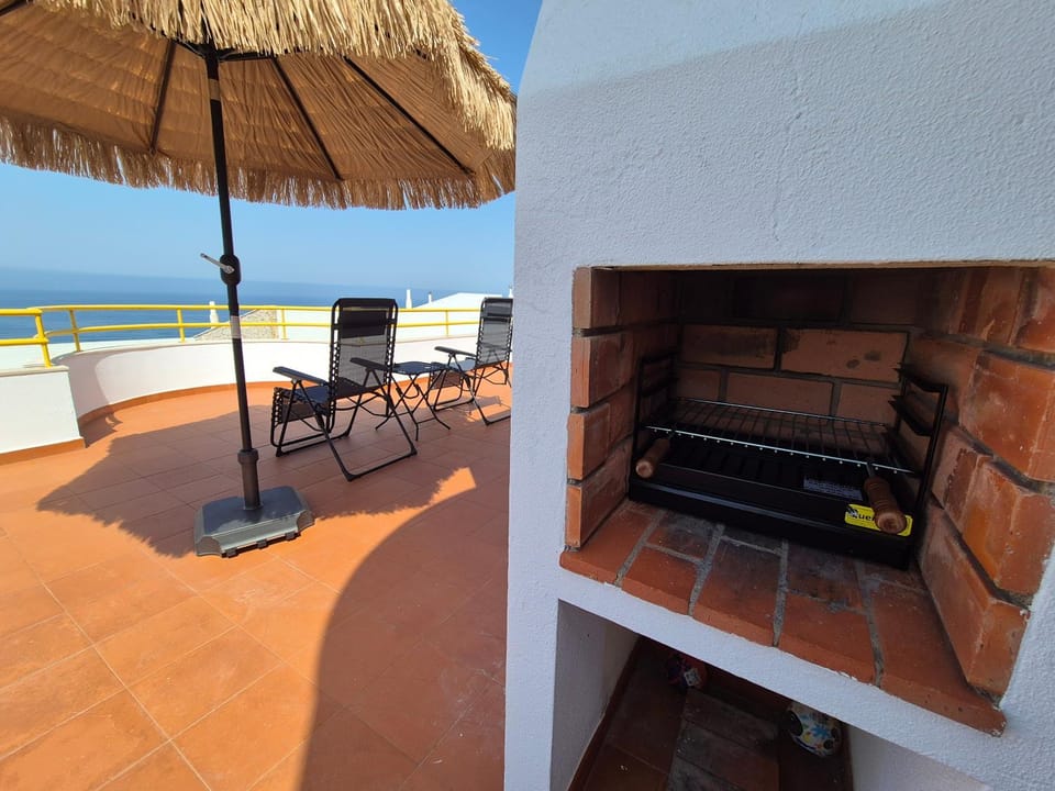 Brilhante - large one bedroom Condo with Splendid Seaview Apartment in Ericeira