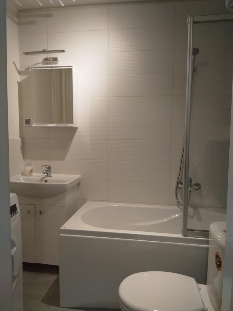 Shower, Toilet, Bathroom, Bath