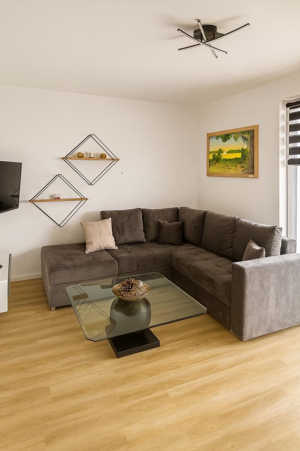 TV and multimedia, Living room, Seating area