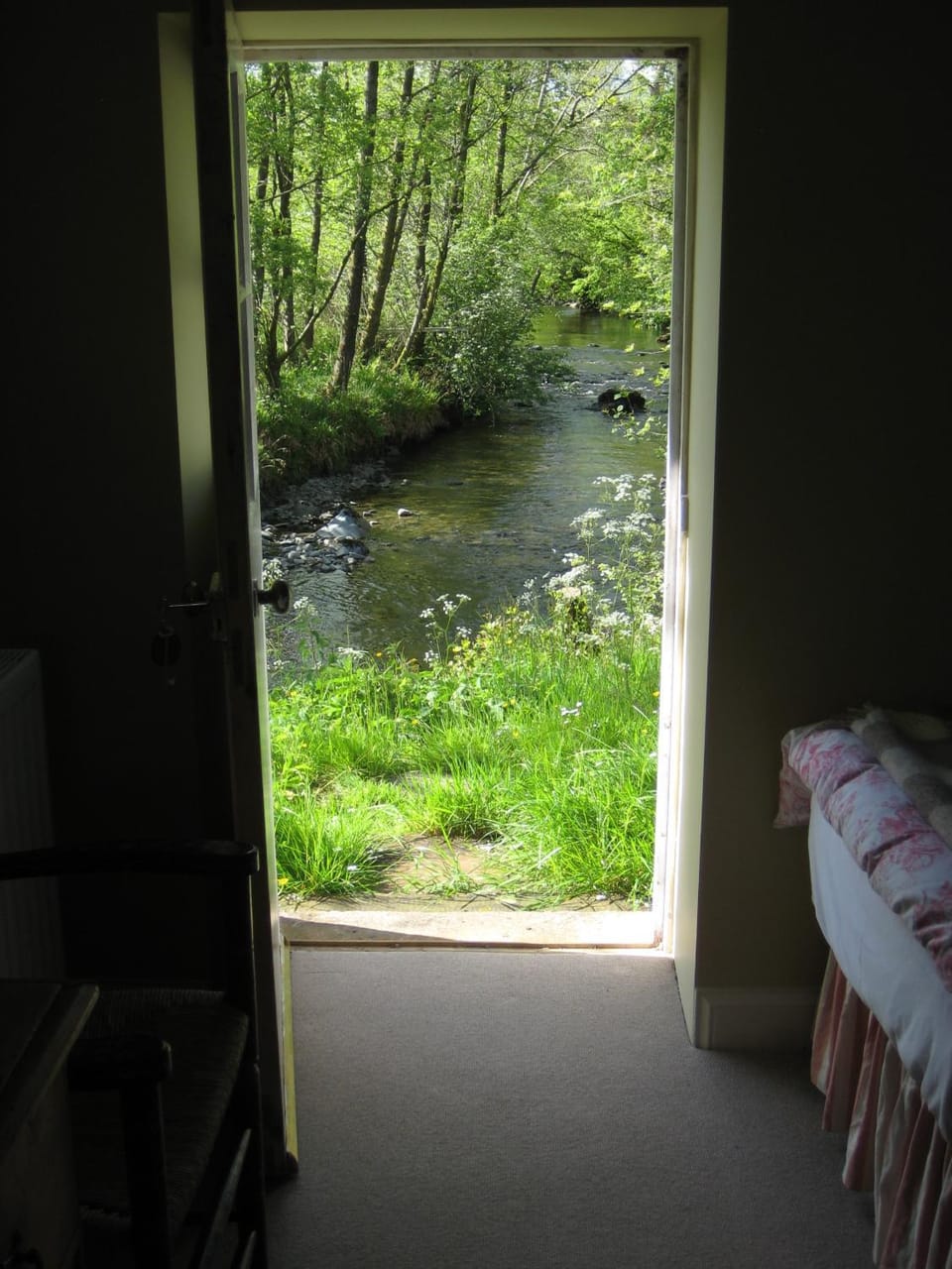 Riverside House House in England