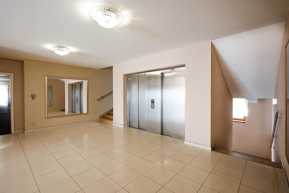 elevator