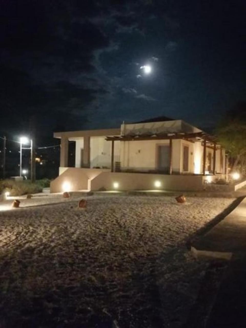 Property building, Night
