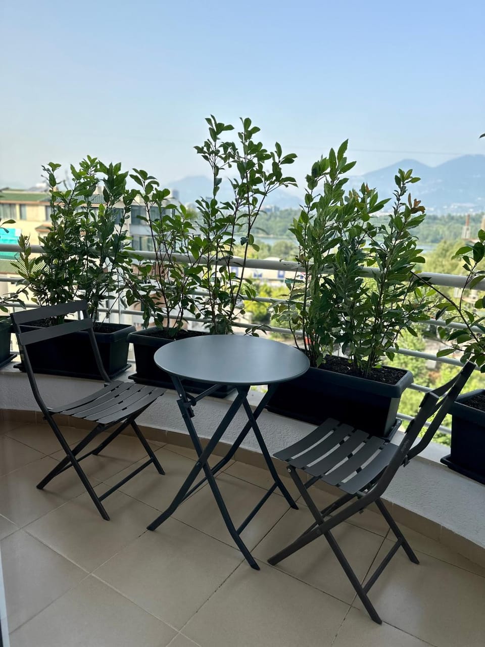 Queen’s Luxury Apartments Lake Apartment in Tirana