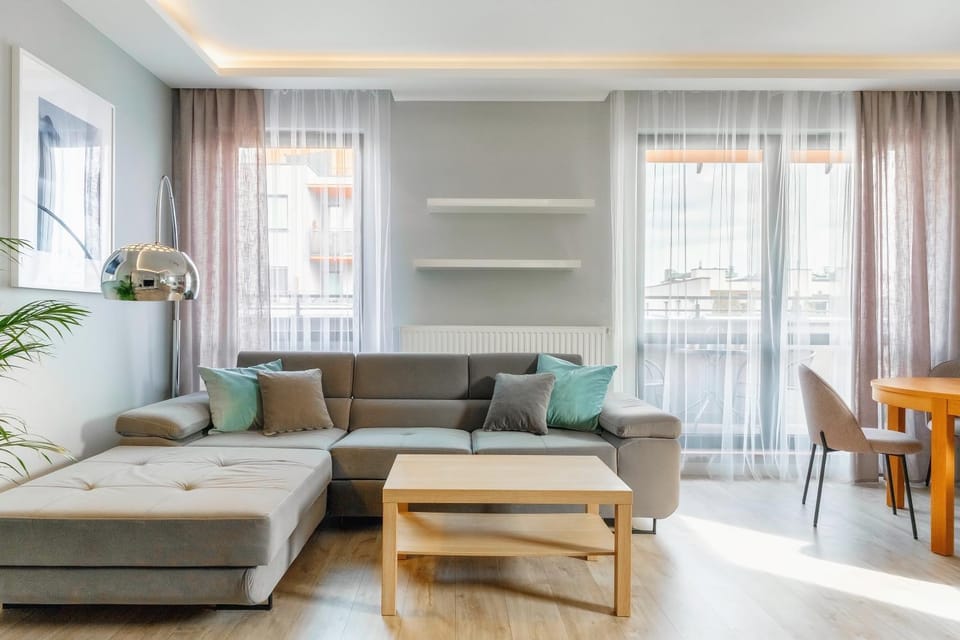 Apartament Jana Kazimierza 47 - 2 rooms, 70m2, Balkon, Parking, szybkie WI-FI Apartment in Warsaw