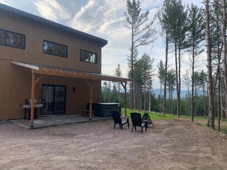 Property building, Natural landscape